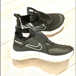 NIKE Kids Just Do It
